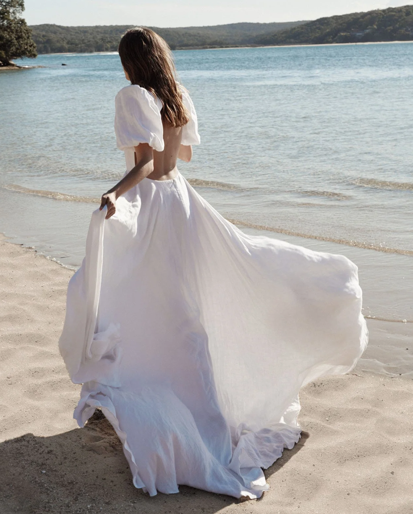 Auldyn Linen Gown