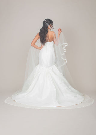 1606 Two-Tier Scallop Trimmed Cathedral Veil