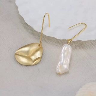 Golden Drop Pearl Earrings