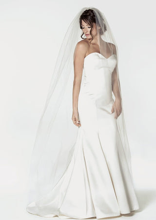 Ariel Taub Plain Chapel Veil | Style 1705 at Mae Bridal, bridal veil, chapel wedding veil, bridal veil