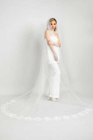 Ariel Taub Valentina Rose Lace Veil at Mae Bridal, lace veil, wedding veil, bridal veil