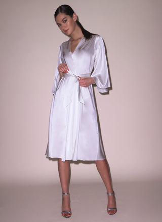 Fleur du Mal Midi Angel Sleeve Robe on model, fourth angle at Mae Bridal, bridal sleepwear, angel sleeve robe, bride robe