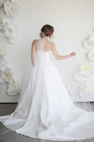 Long Blusher Airy Tulle Drop Veil