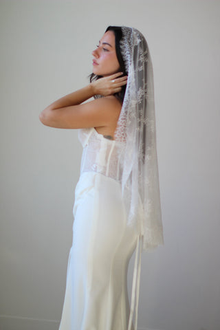 Full Lace Mantilla Veil