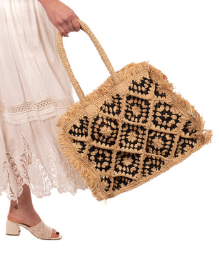 Leo Crochet Granny Square Pattern Raffia Straw Shoulder Bag with Fringe Trim Edge