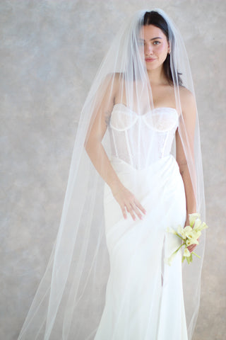 Voluminous wedding veil at Mae Bridal, the Tailored Tulle Airy Tulle Veil with Extra Volume