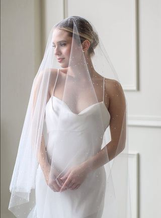 Tailored Tulle Dew Droplet Drop Veil at Mae Bridal, dew droplet drop veil, crystal drop wedding veil, dew drop bridal veil