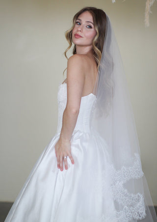 Tailored Tulle Lace Drop Veil at Mae Bridal, lace drop veil, drop wedding veil, lace edged bridal veil, made to order