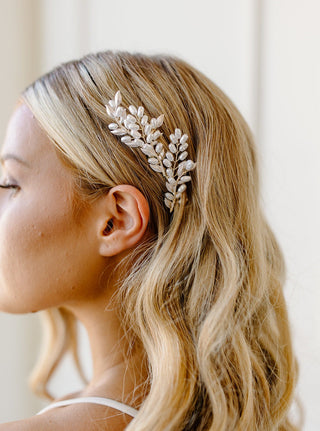 Wedding hair comb at Mae Bridal, the Tailored Tulle Pearl Branch Hair Comb