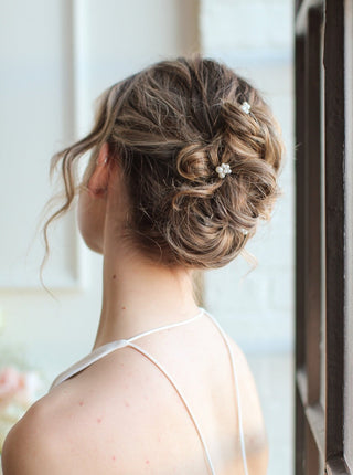 Tailored Tulle Pearl Cluster Hair Pins at Mae Bridal, pearl bridal hair pins, wedding hair pins, bridal hair accessories