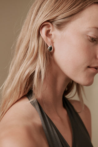 Their Studios Hannah Teardrop Studs on model, second angle at Mae Bridal, teardrop stud earrings, simple bridal jewelry, dainty bridal jewelry, recycled gold vermeil and sterling silver