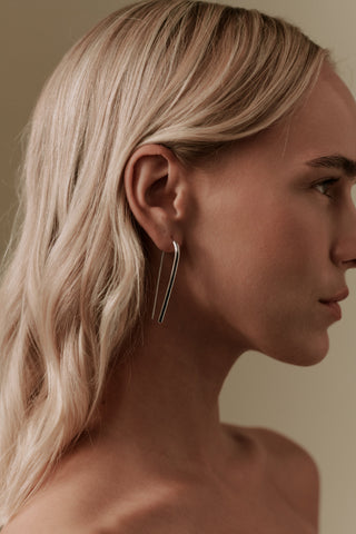 Their Studios Mimi Pin Earrings on model, second angle at Mae Bridal, pin threader earrings, modern bridal jewellery, elegant bridal jewelry, recycled gold vermeil and sterling silver