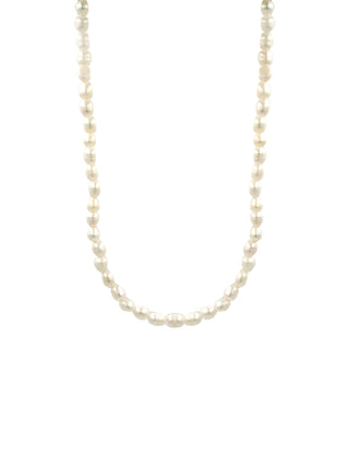 Classic Pearl Necklace.