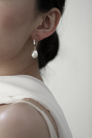 Dewdrop Pearl Earrings