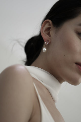 Dewdrop Pearl Earrings