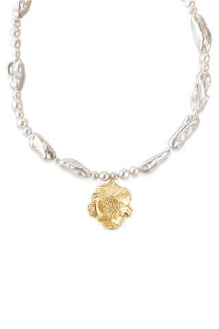 Poppy Pearl Necklace