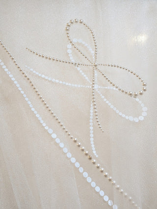 Reign Pearl Bow Cathedral Veil